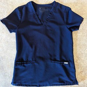 Casma Navy Three-Pocket Scrub Top